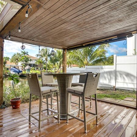 Canal Side Retreat With Dock, By Hollywood Boardwalk Fort Lauderdale Exteriör bild