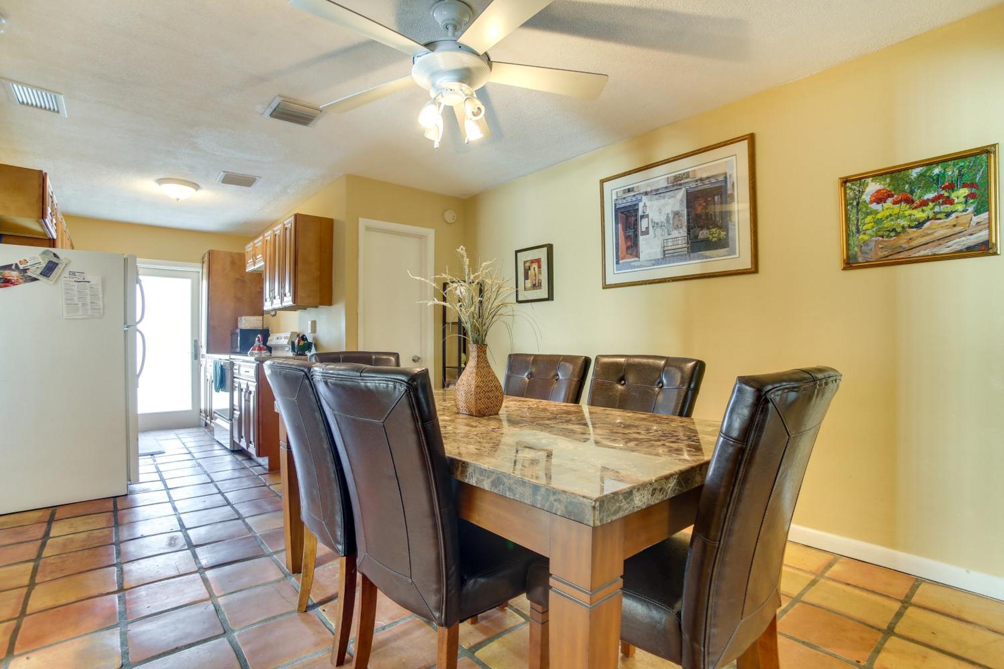 Canal Side Retreat With Dock, By Hollywood Boardwalk Fort Lauderdale Exteriör bild